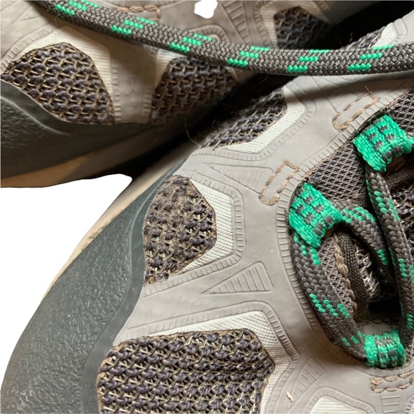 MERRELL Fiery Gore Tex Trail Running Shoes / Sneakers in Gray & Green 8 - Picture 13 of 13